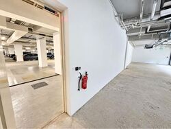 Penrose (D14), Retail #627469631